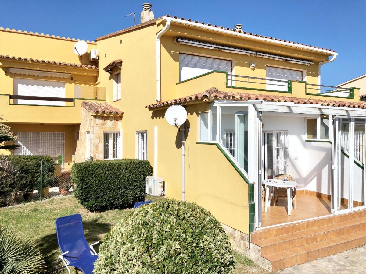 Apartament Amb Jardi A La Platja D'Empuriabrava Exterior foto